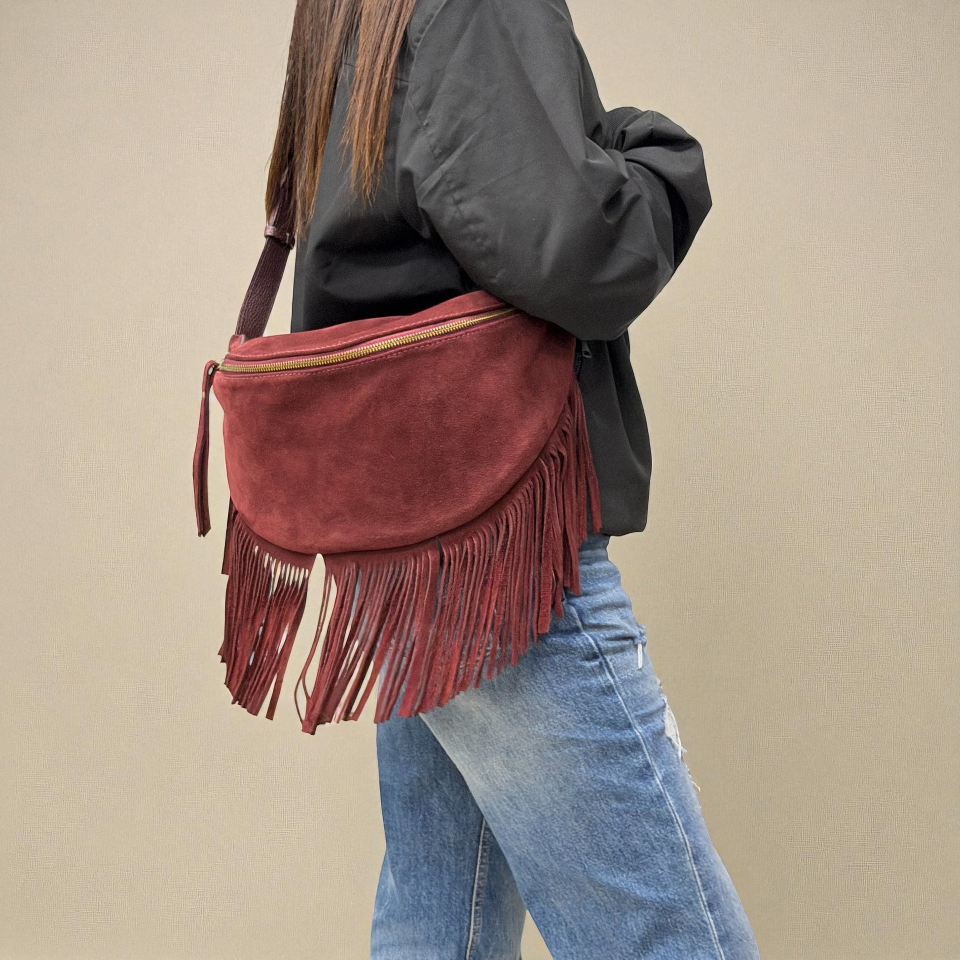 Marsupio con frange LUNA - Camoscio e pelle in borsa tracolla - EmilyHu LOVE